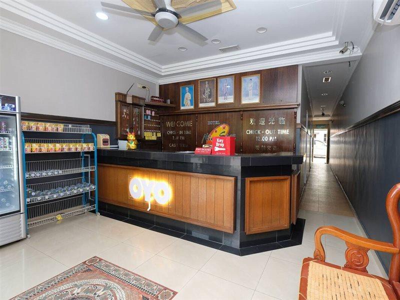 ראוב Oyo 1190 Nice Stay Hotel מראה חיצוני תמונה