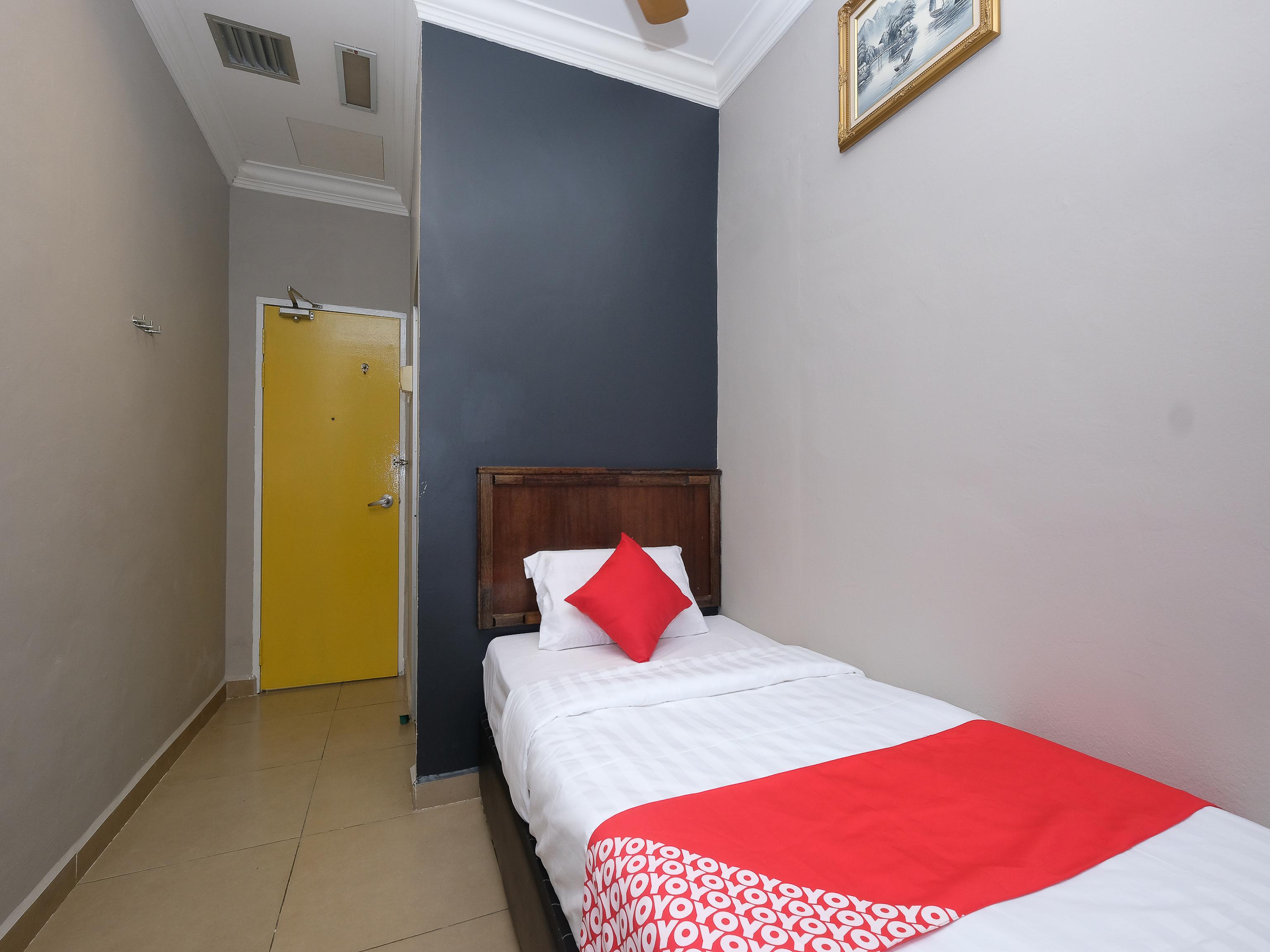 ראוב Oyo 1190 Nice Stay Hotel מראה חיצוני תמונה