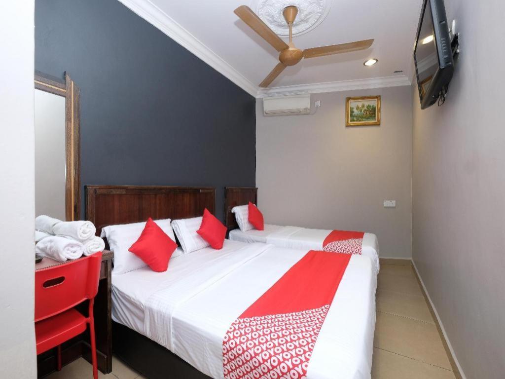 ראוב Oyo 1190 Nice Stay Hotel מראה חיצוני תמונה