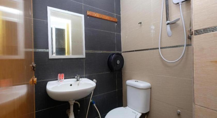 ראוב Oyo 1190 Nice Stay Hotel מראה חיצוני תמונה