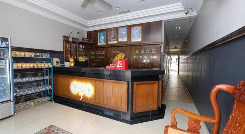 ראוב Oyo 1190 Nice Stay Hotel מראה חיצוני תמונה